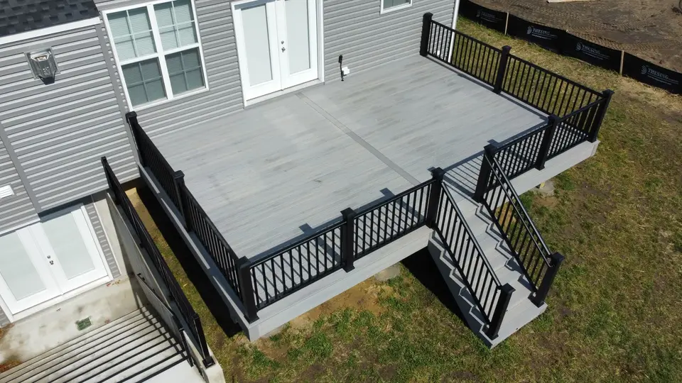 Custom Decks project completed by Zenna Decks