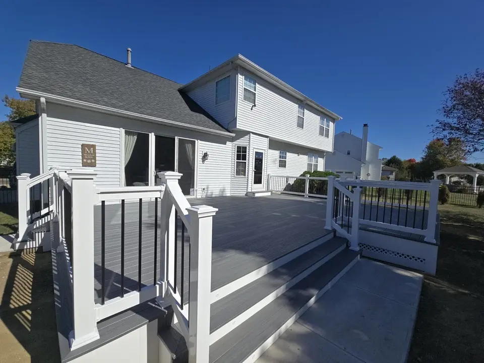 Custom Decks project completed by Zenna Decks