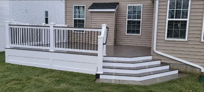 Custom Decks project completed by Zenna Decks